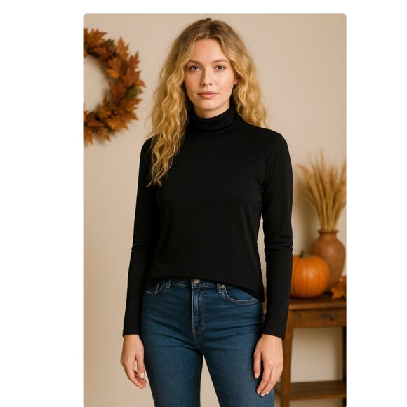 Eileen Fisher Black Turtleneck Top Size Small Capsule Wardrobe Minimalist Style - Picture 1 of 7